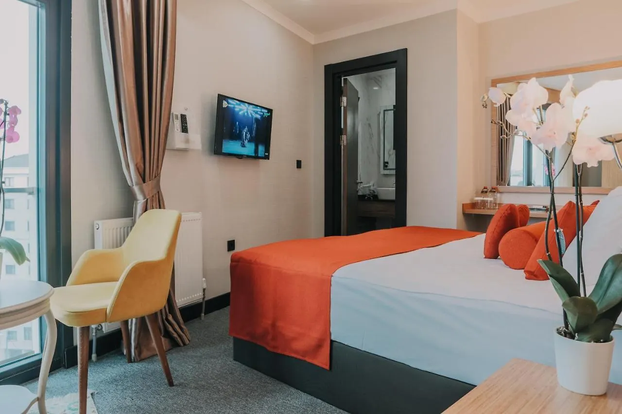 Otel Grand Lark Istanbulská provincie 0*,  Turecko